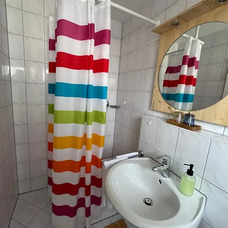 Gaestehaus Unterm Regenbogen * Sigmaringendorf