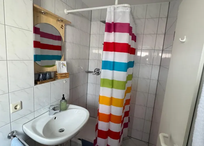 ゲストハウス Gaestehaus Unterm Regenbogen 3*