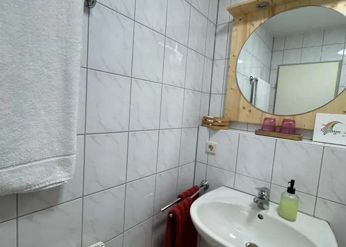 Gaestehaus Unterm Regenbogen ゲストハウス