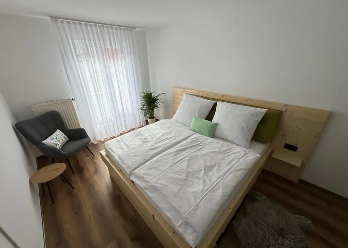 Gaestehaus Unterm Regenbogen ゲストハウス 3*