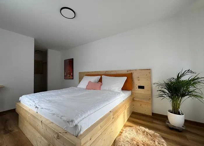 ゲストハウス Gaestehaus Unterm Regenbogen 3*